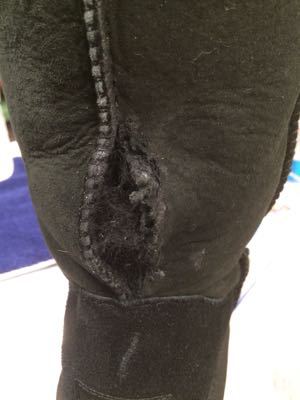 UGG ムートンブーツの破れ・裂け手縫い補修｜修理事例