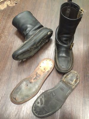 Russell Moccasinをシャークソールへオールソール交換｜修理事例