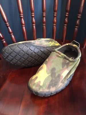 NIKE エアモックの靴底を分解・再接着｜修理事例