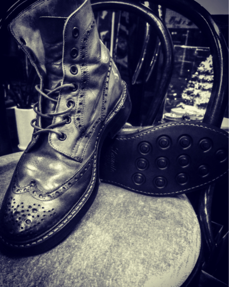 Tricker's カントリーブーツをダイナイトソールへ交換 4