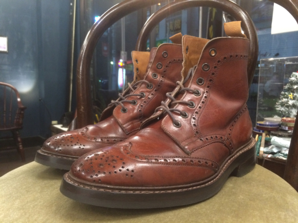 Tricker's カントリーブーツをダイナイトソールへ交換 3