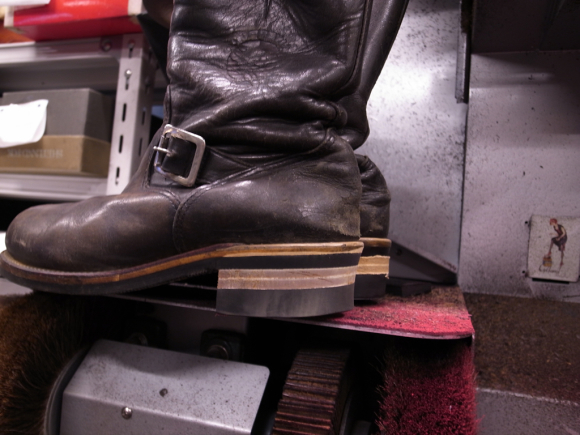 Chippewa エンジニアブーツのヒール交換 2
