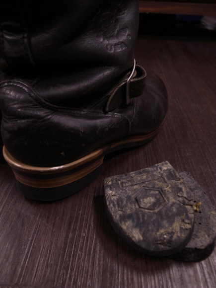 Chippewa エンジニアブーツのヒール交換 3
