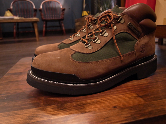 Timberland 一体型ソールのオールソール修理 3