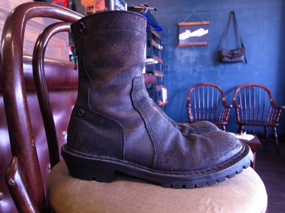 JULIUS ブーツのVibramヒール交換 2