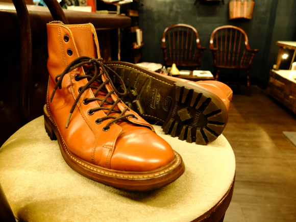 Tricker's モンキーブーツのコマンドヒール交換 2