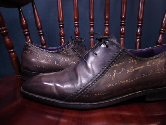 Berluti ソールのつま先を革で補修 3