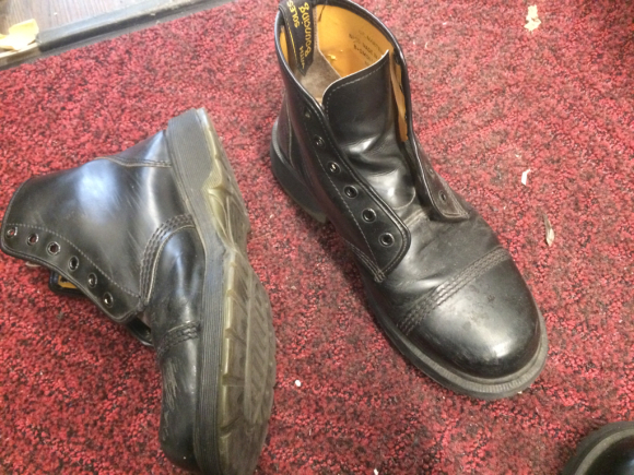 Dr. Martens Vibram #100ソールカスタム 1