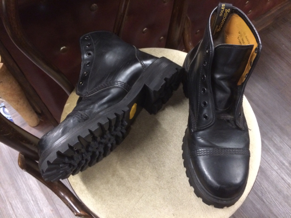 Dr. Martens Vibram #100ソールカスタム 2