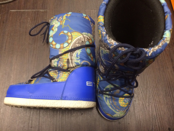 ETRO ブーツのソール部分修理 1
