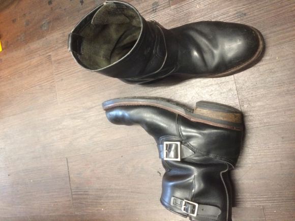 RED WING エンジニアブーツのヒール交換 1