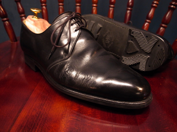 Crockett & Jones ヒール交換とヒールカウンター補修 3