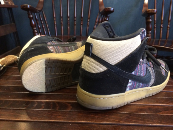 NIKE DUNK SB かかとのソール補修 2