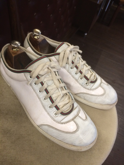 GUCCI グッチ スニーカー 白いスニーカーのお手入れは、、、 4