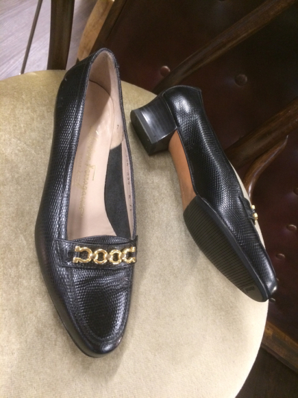 Salvatore Ferragamo フェラガモ ソール 剥がれ 修理 3