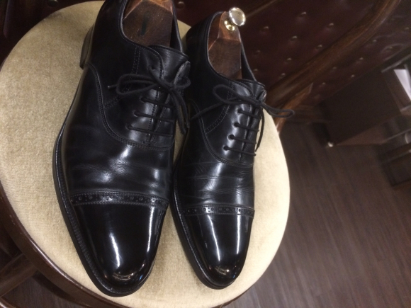 John Lobb 靴磨き サイズ調整 2