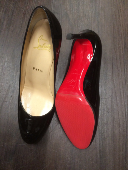 CHRISTIAN LOUBOUTIN クリスチャンルブタン 赤いハーフラバーソール 2