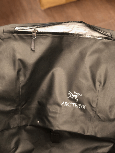 ARC'TERYX( アークテリクス) アークテリクス リュック バックパック 止水ファスナー修理 1