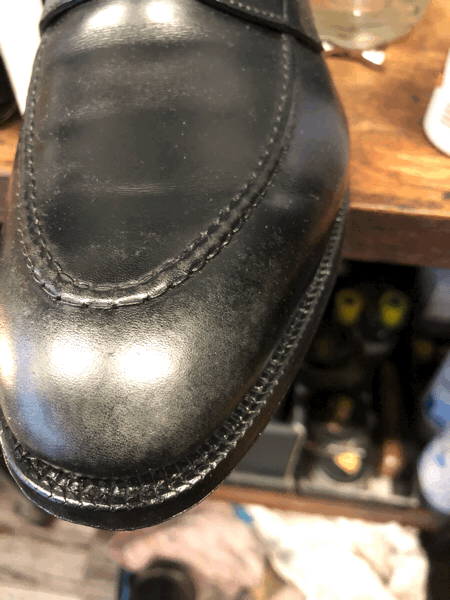 Crockett&Jones クロケットジョーンズ 色抜け補修 1
