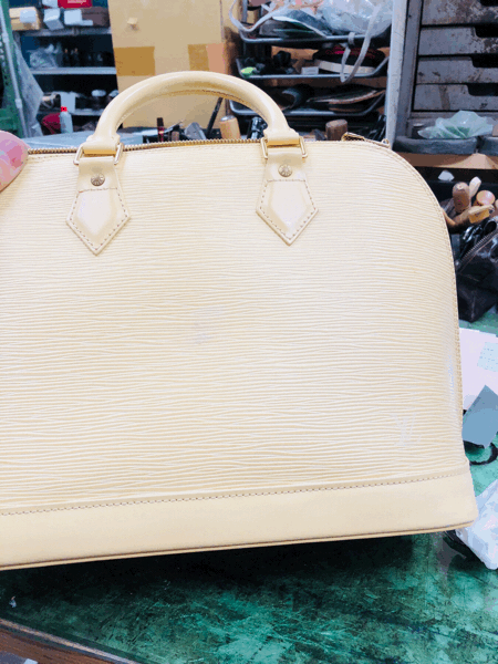 ルイ・ヴィトン（LOUIS VUITTON) 傷補修 3