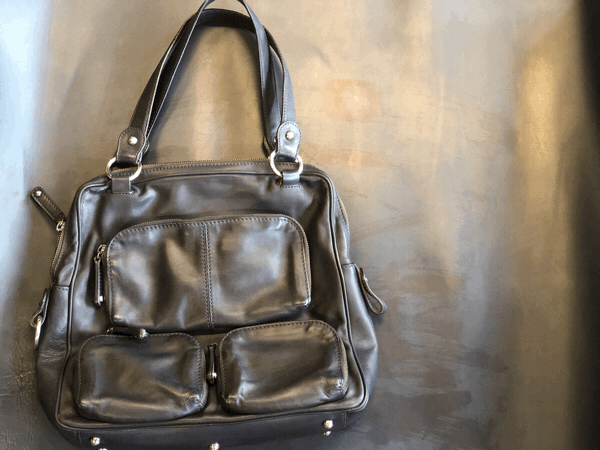 TOD'S トッズのレザーバッグ カラーレーション 2