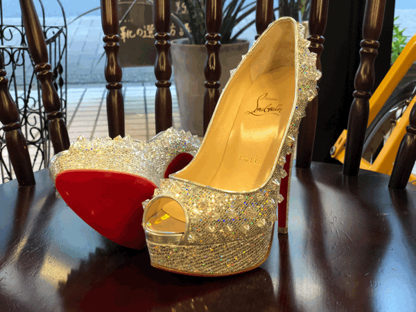 Christian Louboutin クリスチャンルブタン 1