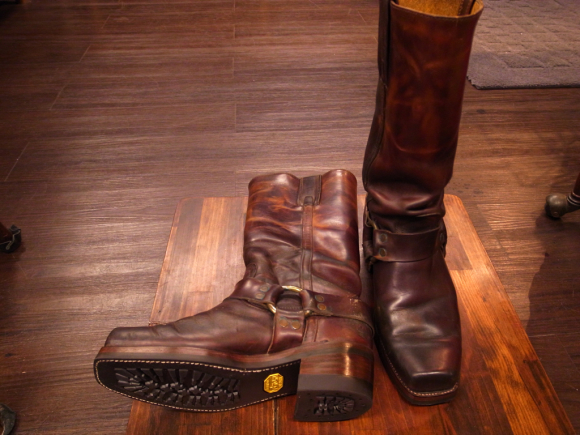 フライ/FRYE ハーネスブーツ オールソール_b0310556_08405829.jpg