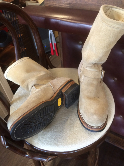 CHIPPEWA エンジニアブーツのヒールカップ・靴底交換 6