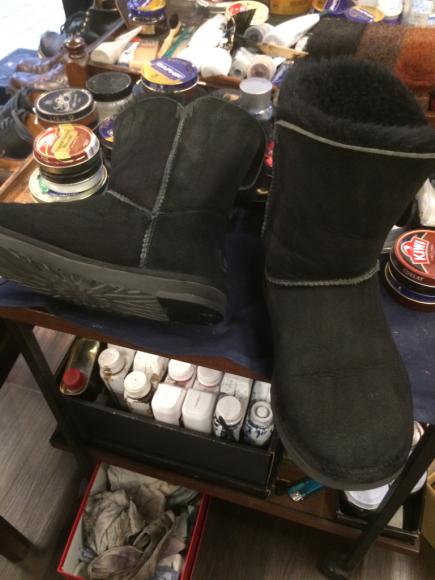 今年もそろそろ アグ UGG の季節_b0310556_21093176.jpg