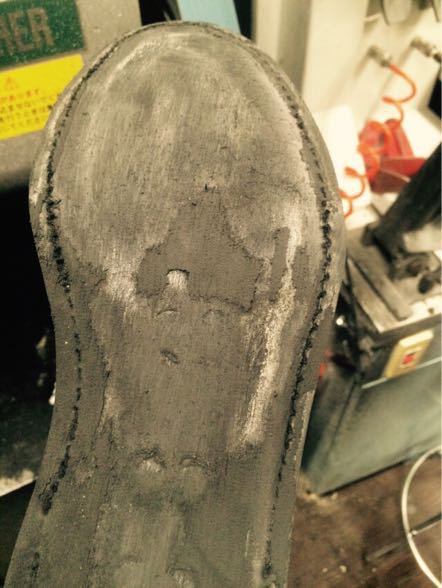 ポストマンシューズをVibram #4014でオールソール交換 8