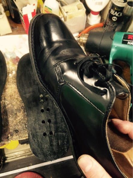 ポストマンシューズをVibram #4014でオールソール交換 12