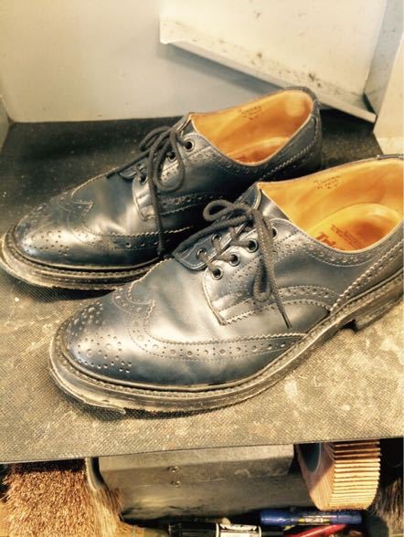 Tricker’s カントリーシューズのソール・コバ修理 5