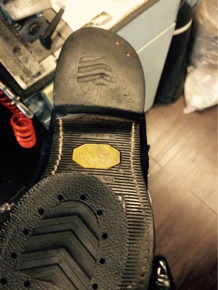 Chippewa エンジニアブーツの修理・染め直し 7